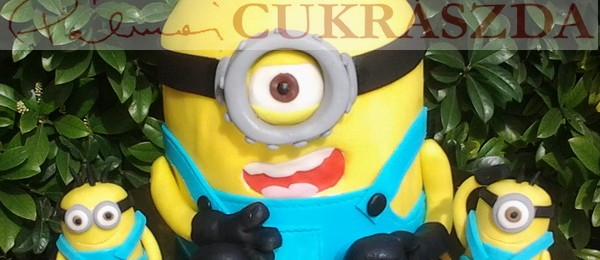 15 szeletes Minion torta