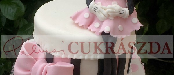Emeletes Minnie torta, egy szintesben is rendelhető